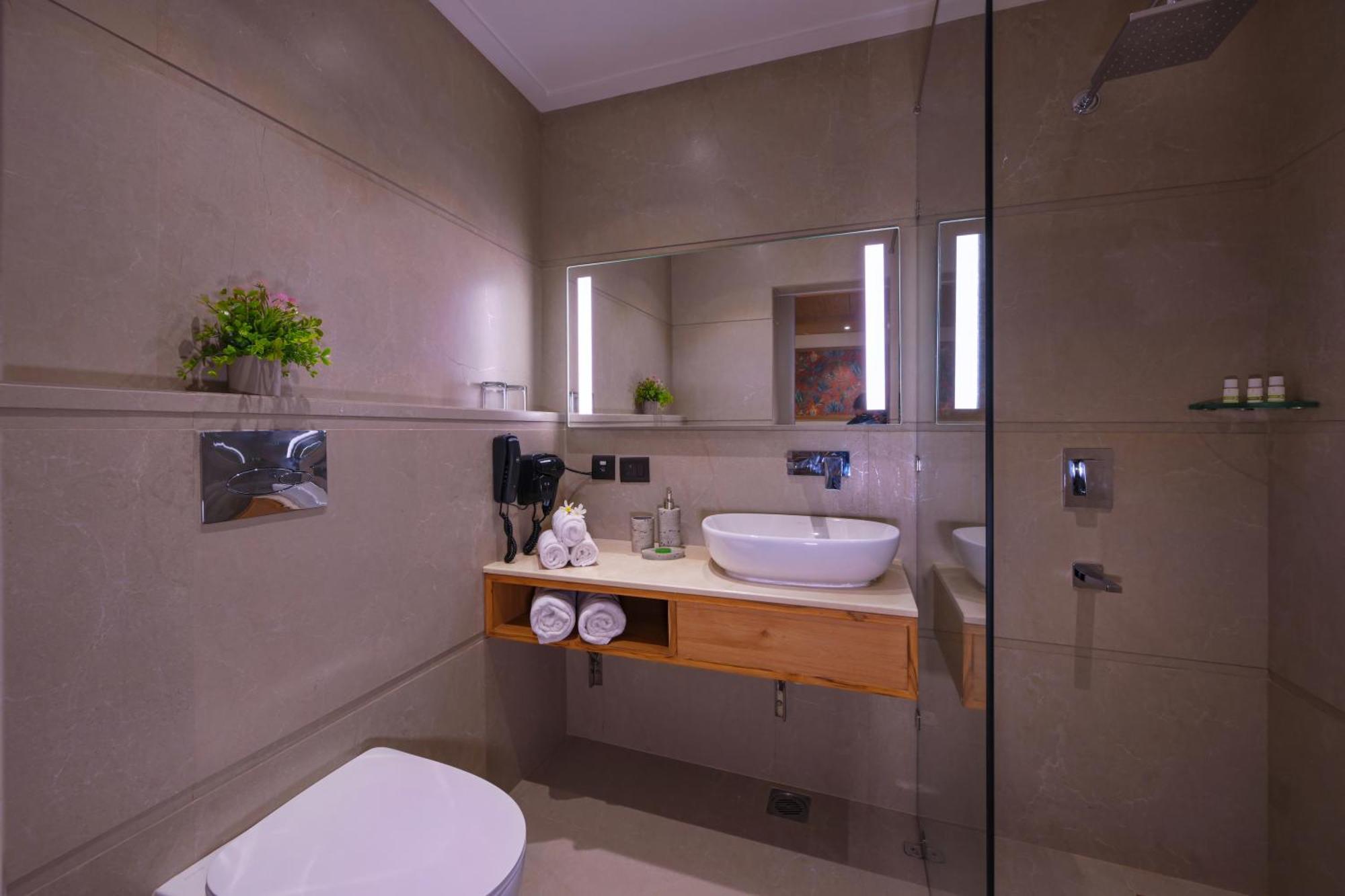 אגרה Royale Sarovar Portico Agra מראה חיצוני תמונה