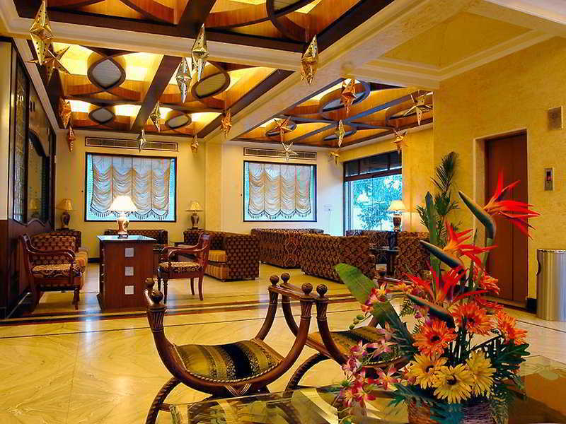 אגרה Royale Sarovar Portico Agra מראה חיצוני תמונה